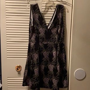 🎁H&M pineapple dress